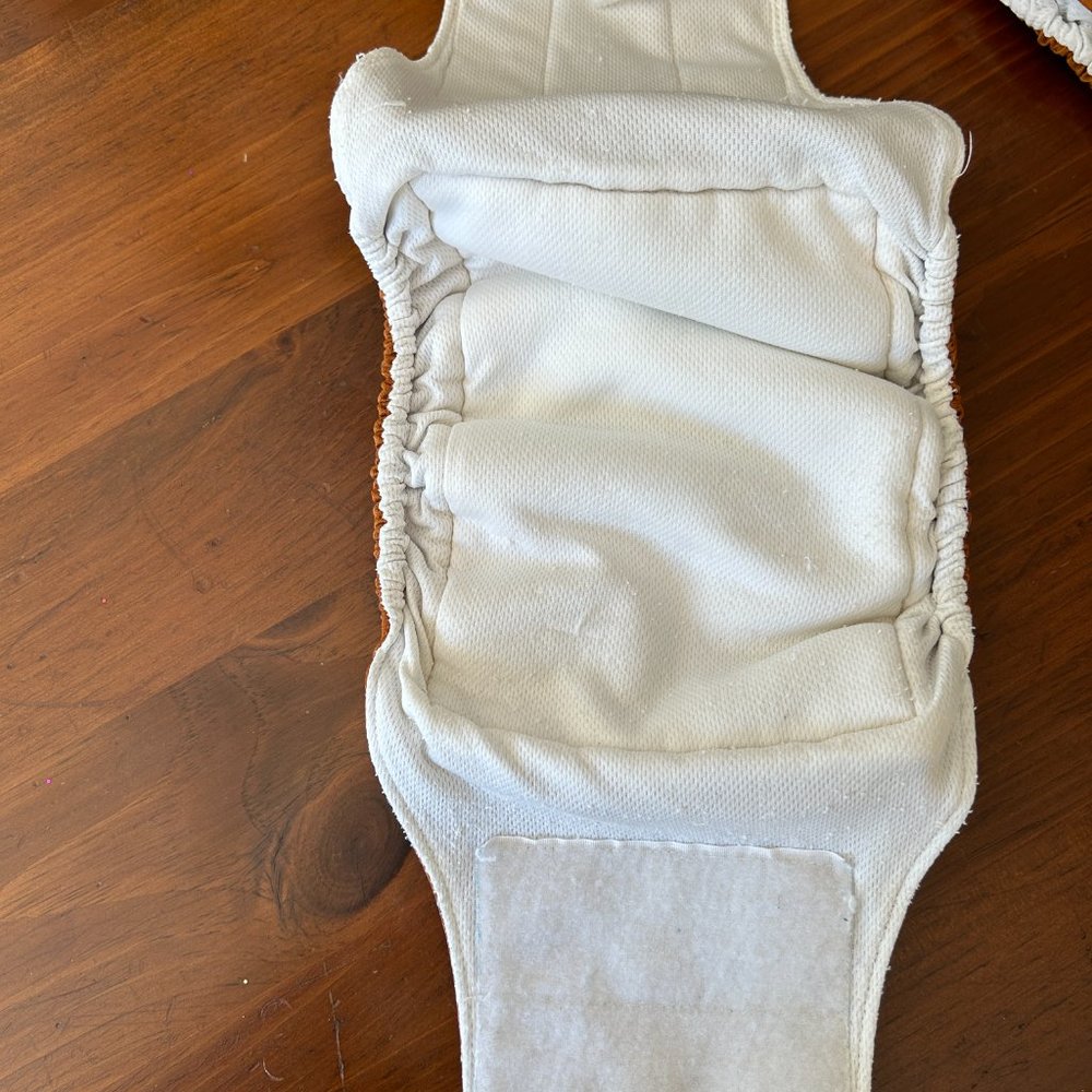 2 HappyPaw Medium Wraps for Male Dogs - Picture 3 of 4